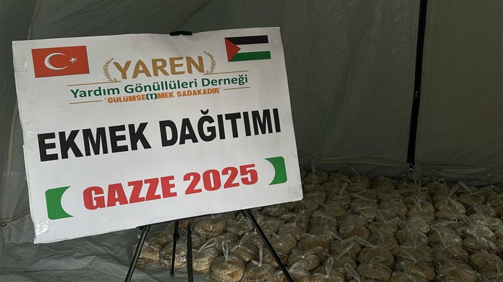 GAZZE; Ekmek dağıtım..