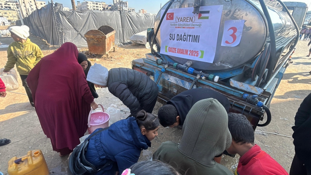 GAZZE;  Su dağıtımı...