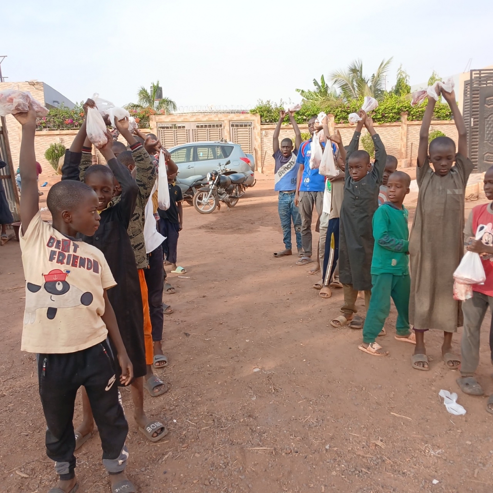 KURBAN ORGANİZASYONLARI; Yıl boyunca adak,akika,şükür ve hayr kurbanları kesiyoruz 
