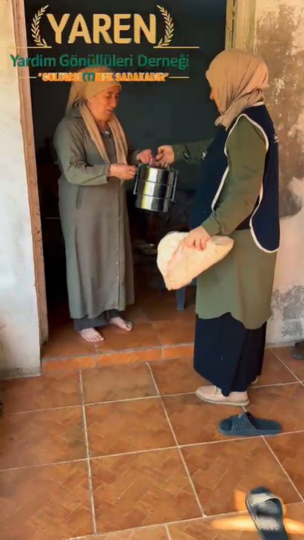 SURİYE -LAZKİYE; Sefer tası yemek dağıtım...